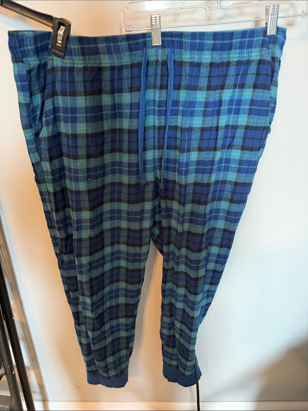 Old Navy Navy and Green Plaid Lounge Pants